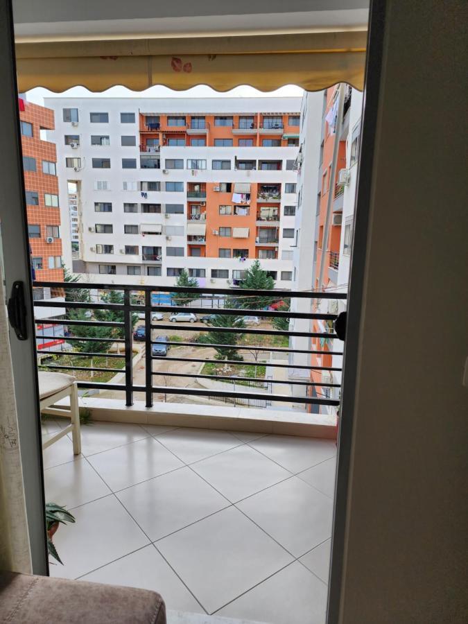 1-bedroom Unit In *
